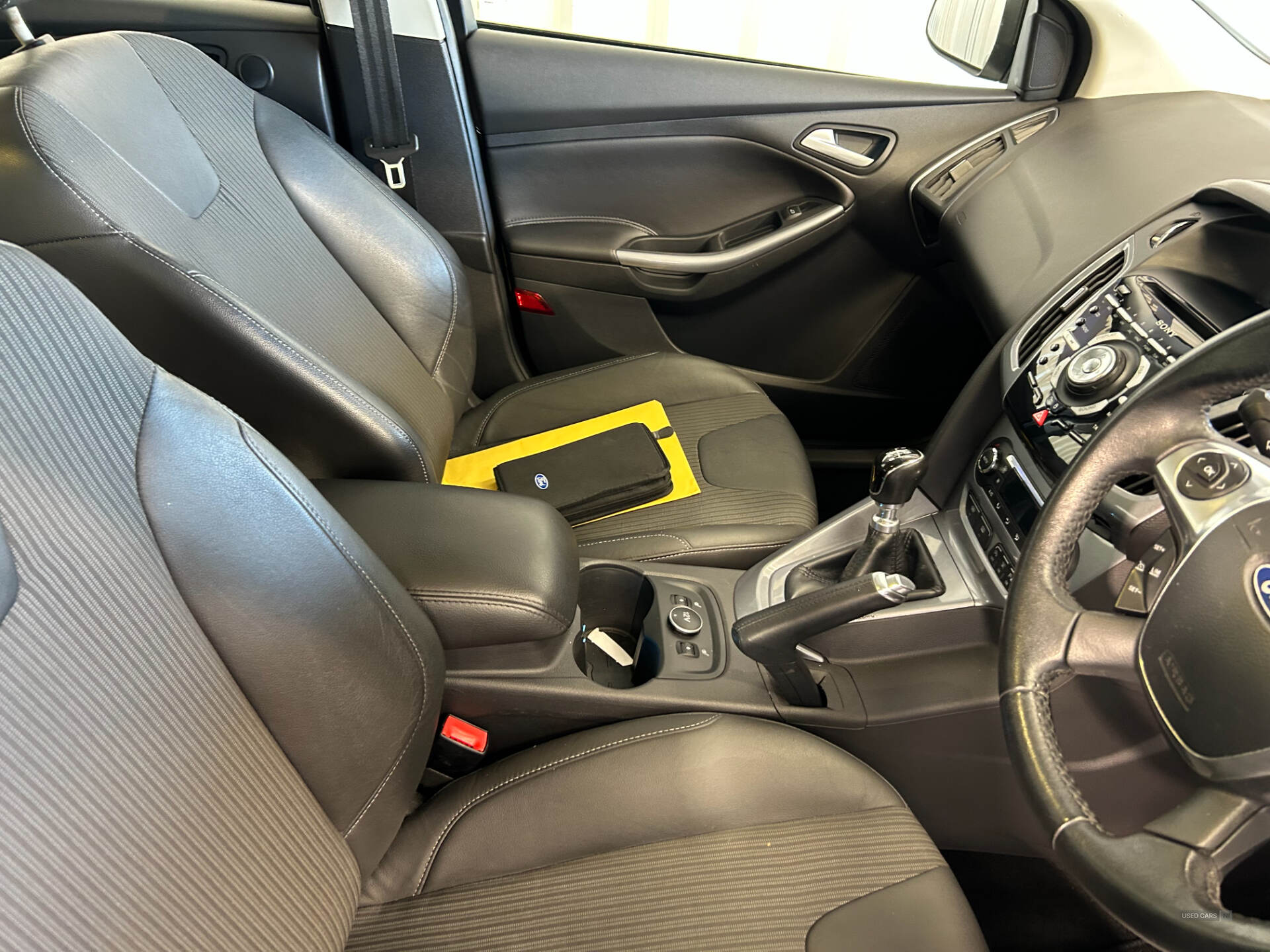 Feb 2013 Ford Focus 1.6 TDCi 115 Titanium X Navigator 5dr