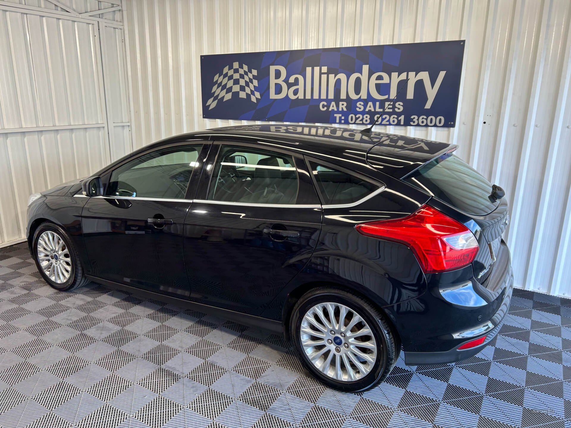 Feb 2013 Ford Focus 1.6 TDCi 115 Titanium X Navigator 5dr