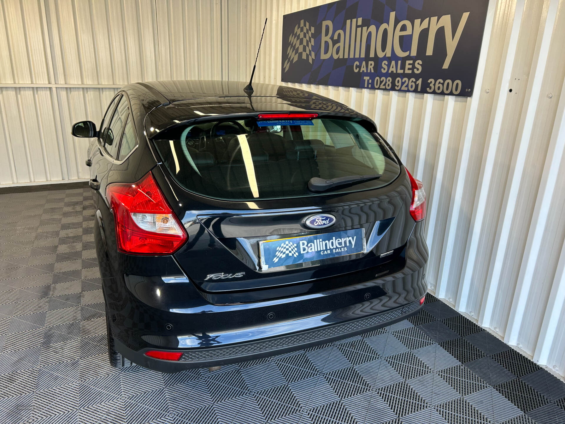 Feb 2013 Ford Focus 1.6 TDCi 115 Titanium X Navigator 5dr