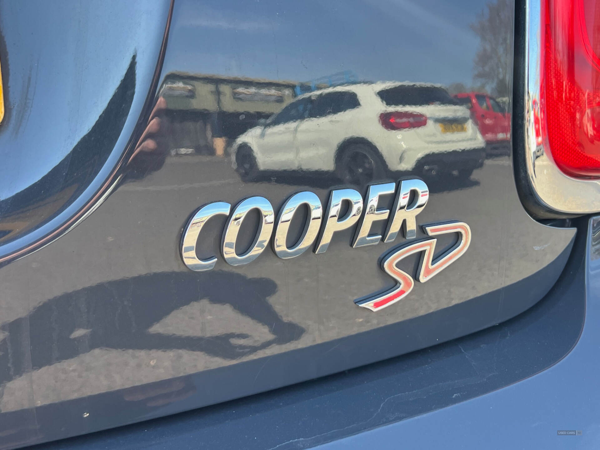 Dec 2015 MINI Hatch 2.0 Cooper S D 5dr