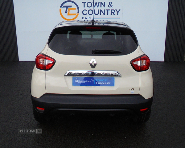 Renault Captur DIESEL HATCHBACK in Antrim