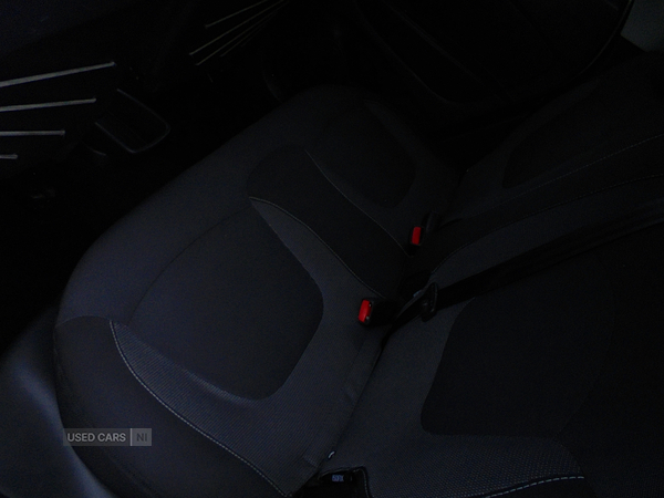 Renault Captur DIESEL HATCHBACK in Antrim