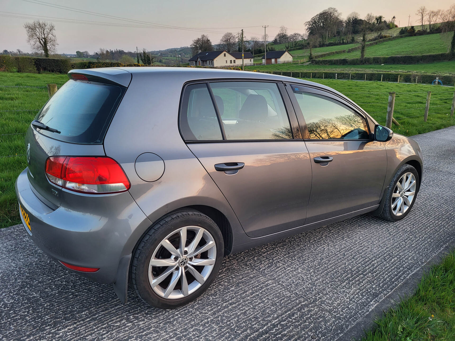 Jun 2012 Volkswagen Golf 1.6 TDi S 5dr