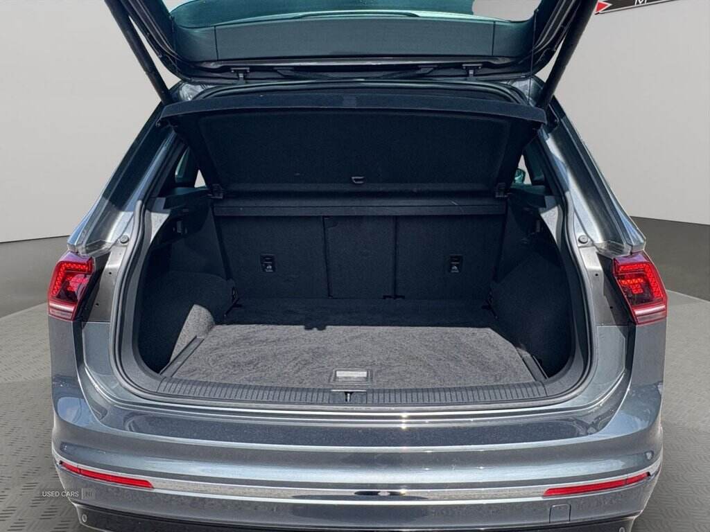 Mar 2019 Volkswagen Tiguan 2.0 TDi 150 4Motion R-Line Tech 5dr DSG