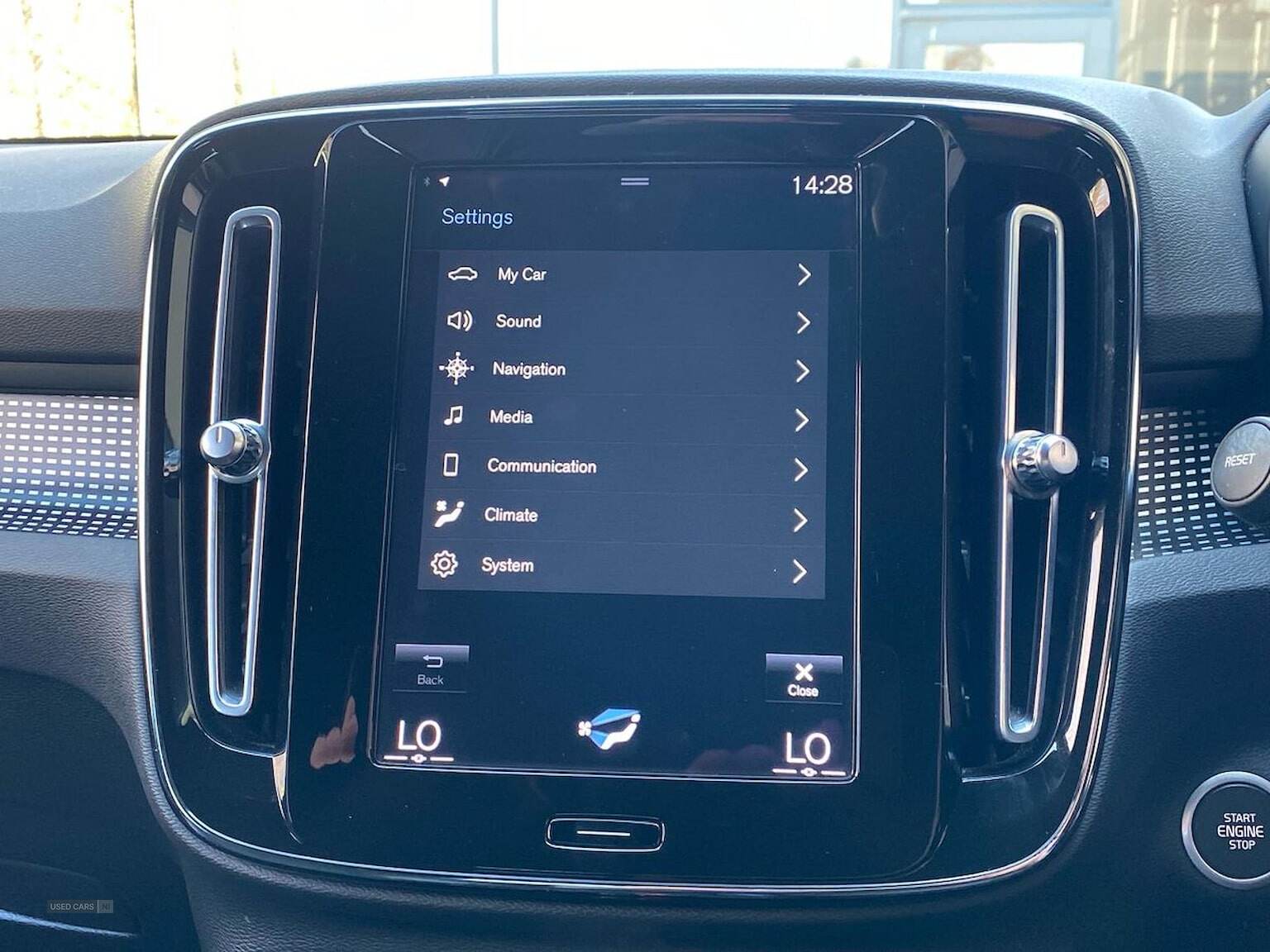 Mar 2021 Volvo XC40 1.5 T3 [163] R Design 5Dr