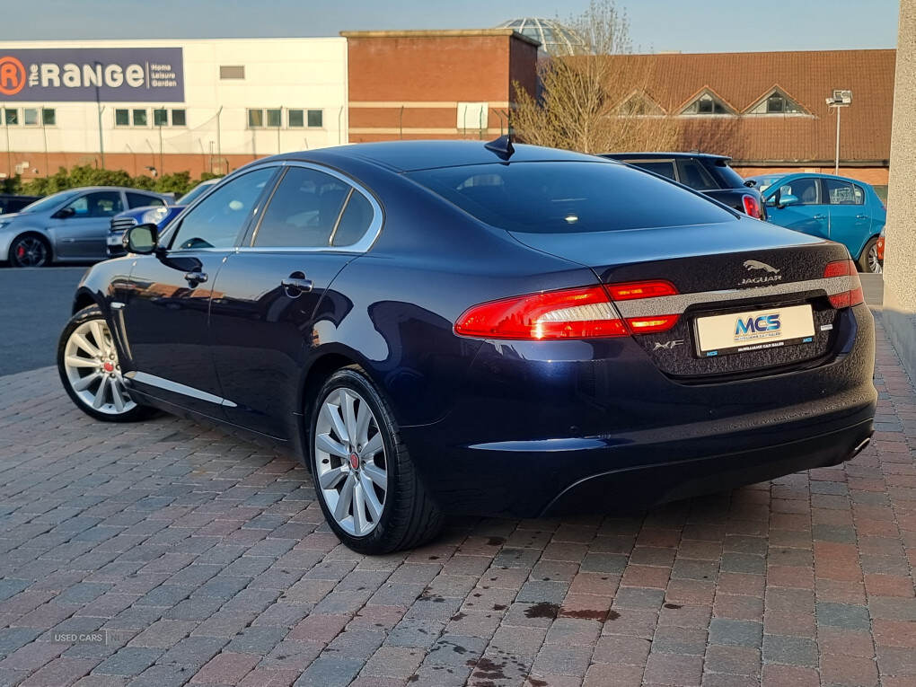 May 2015 Jaguar XF 2.2d [200] Portfolio 4dr Auto