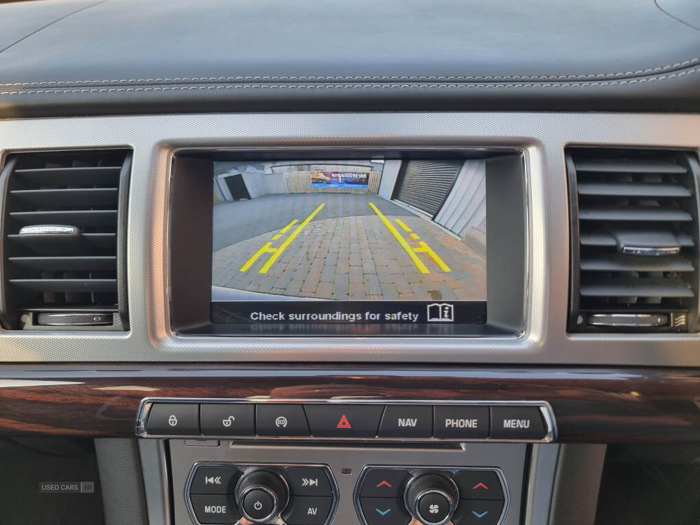 May 2015 Jaguar XF 2.2d [200] Portfolio 4dr Auto