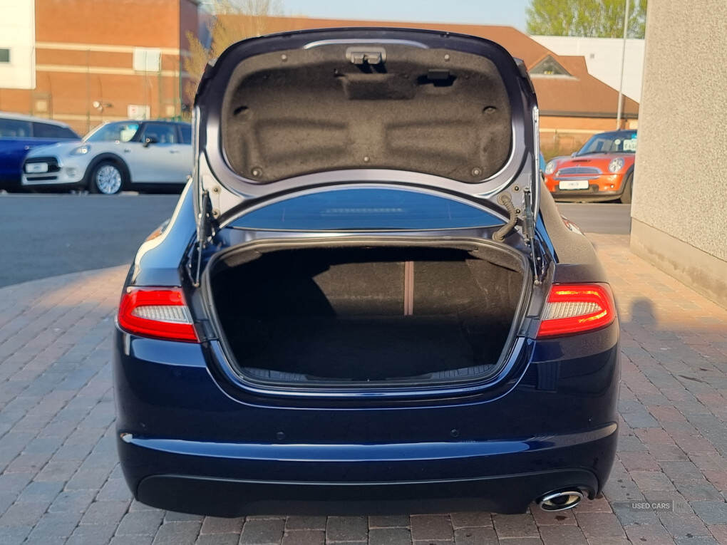 May 2015 Jaguar XF 2.2d [200] Portfolio 4dr Auto