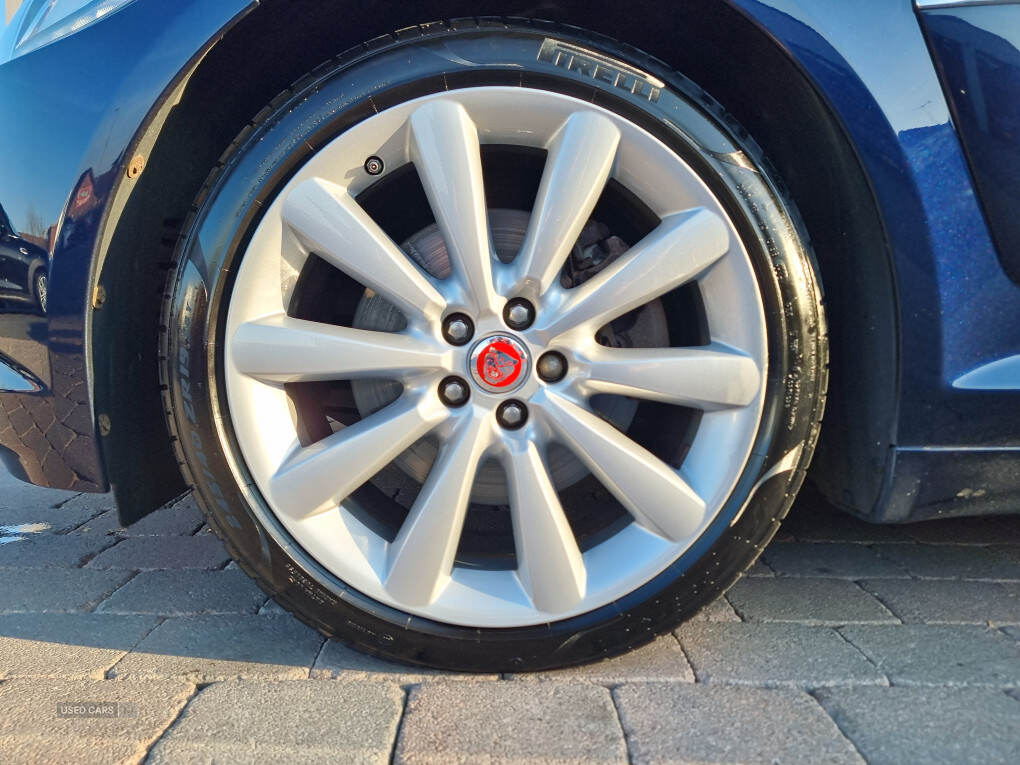 May 2015 Jaguar XF 2.2d [200] Portfolio 4dr Auto