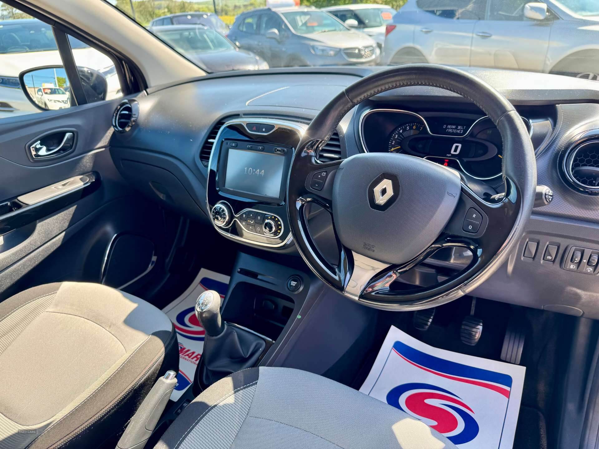 Nov 2013 Renault Captur 0.9 TCE 90 Dynamique MediaNav Energy 5dr