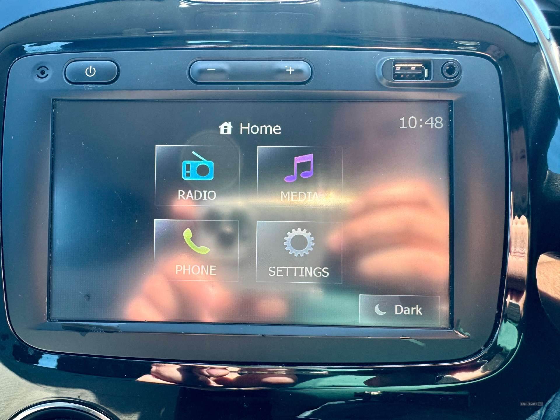 Nov 2013 Renault Captur 0.9 TCE 90 Dynamique MediaNav Energy 5dr