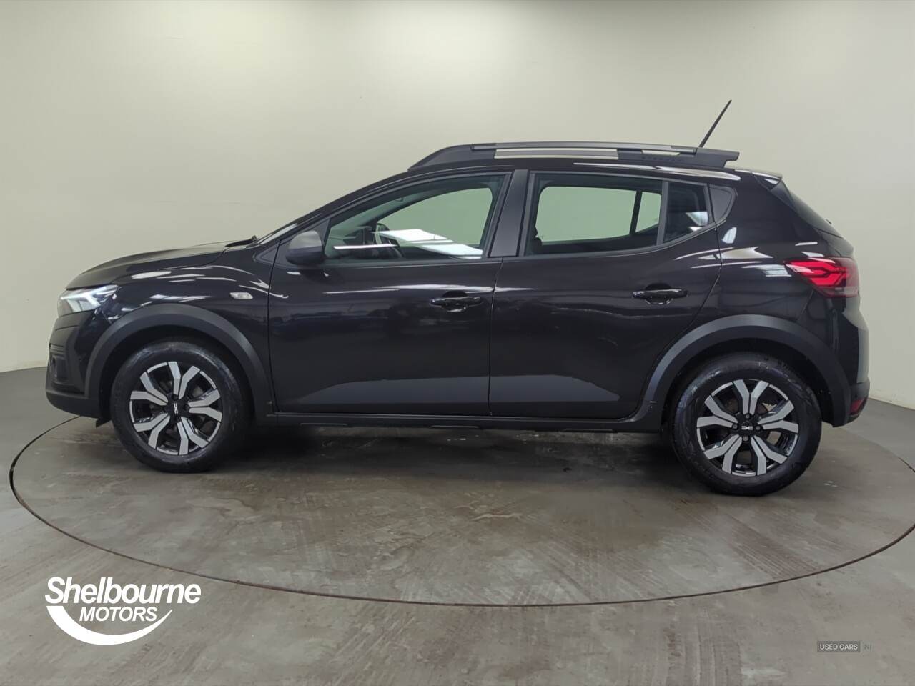 Aug 2023 Dacia Sandero Stepway 1.0 TCe Bi-Fuel Journey 5dr