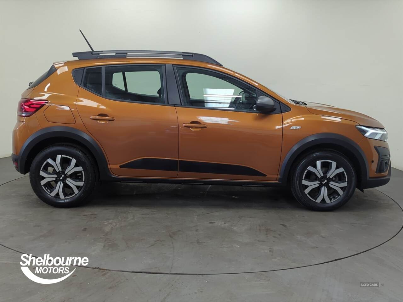 Aug 2023 Dacia Sandero Stepway 1.0 TCe Bi-Fuel Journey 5dr