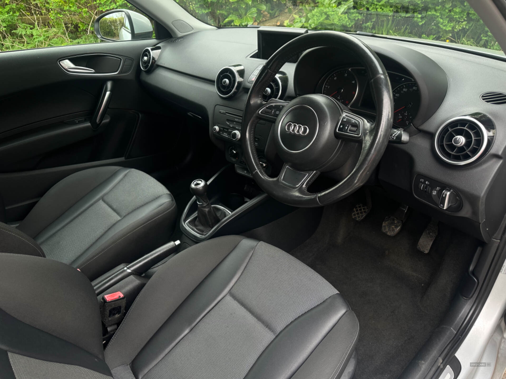 Jan 2013 Audi A1 1.6 TDI Sport 3dr