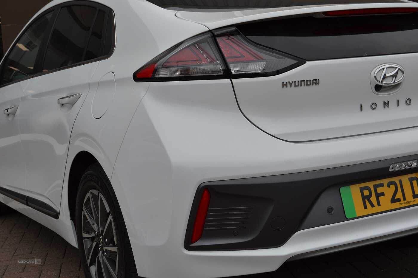 May 2021 Hyundai Ioniq 100kW Premium SE 38kWh 5dr Auto