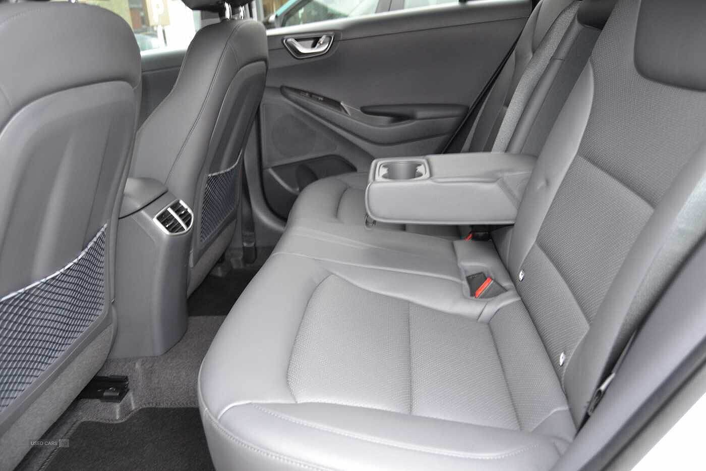 May 2021 Hyundai Ioniq 100kW Premium SE 38kWh 5dr Auto