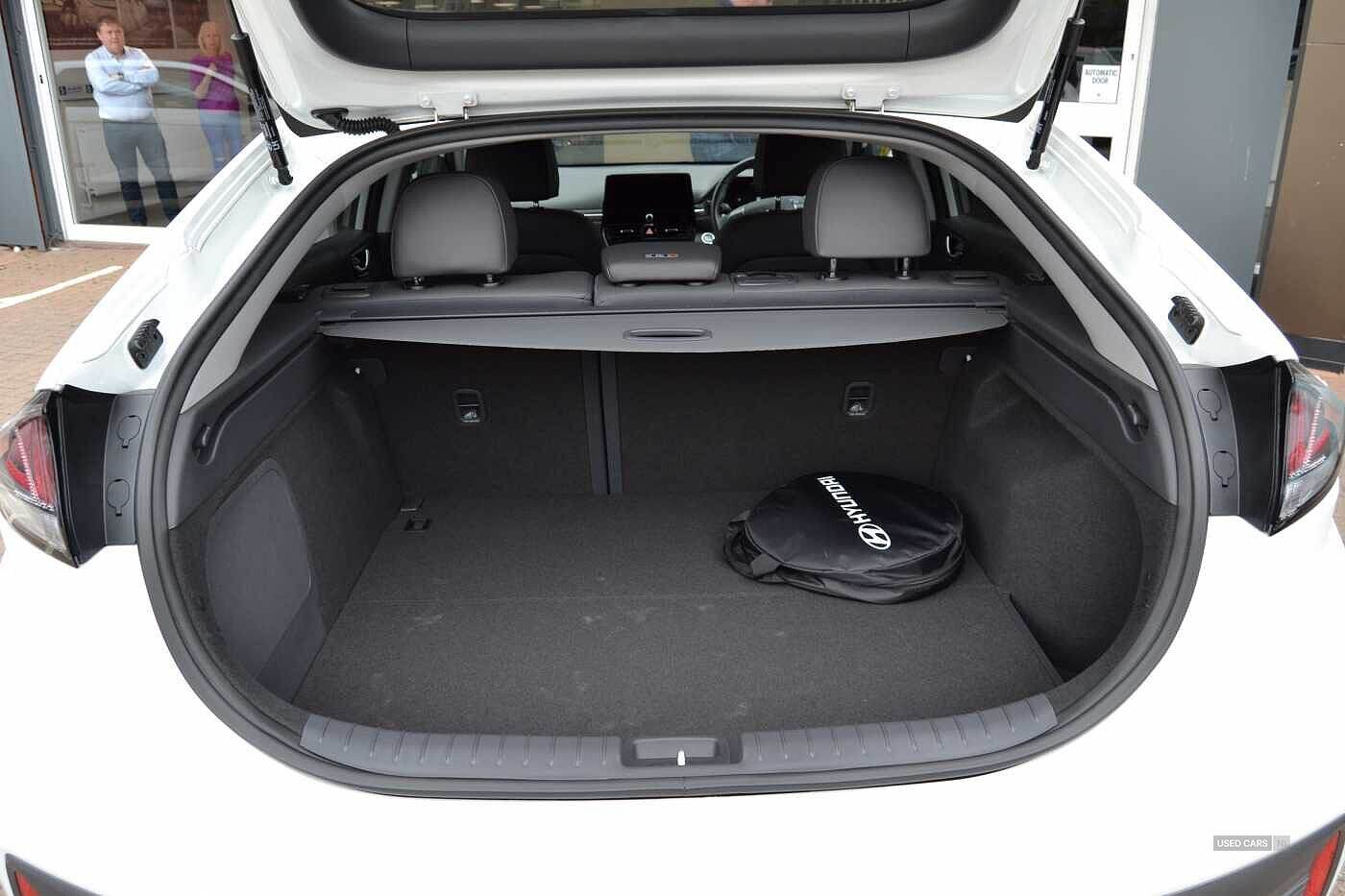 May 2021 Hyundai Ioniq 100kW Premium SE 38kWh 5dr Auto