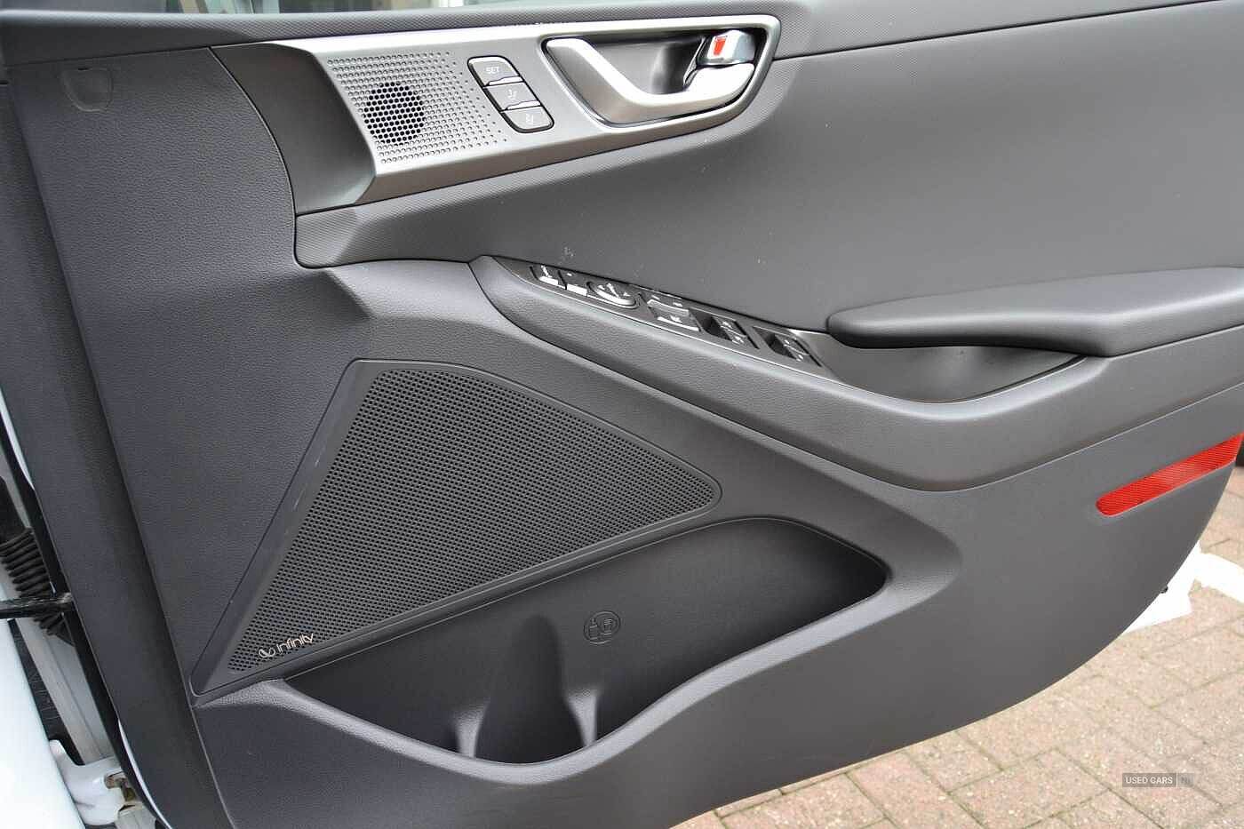May 2021 Hyundai Ioniq 100kW Premium SE 38kWh 5dr Auto