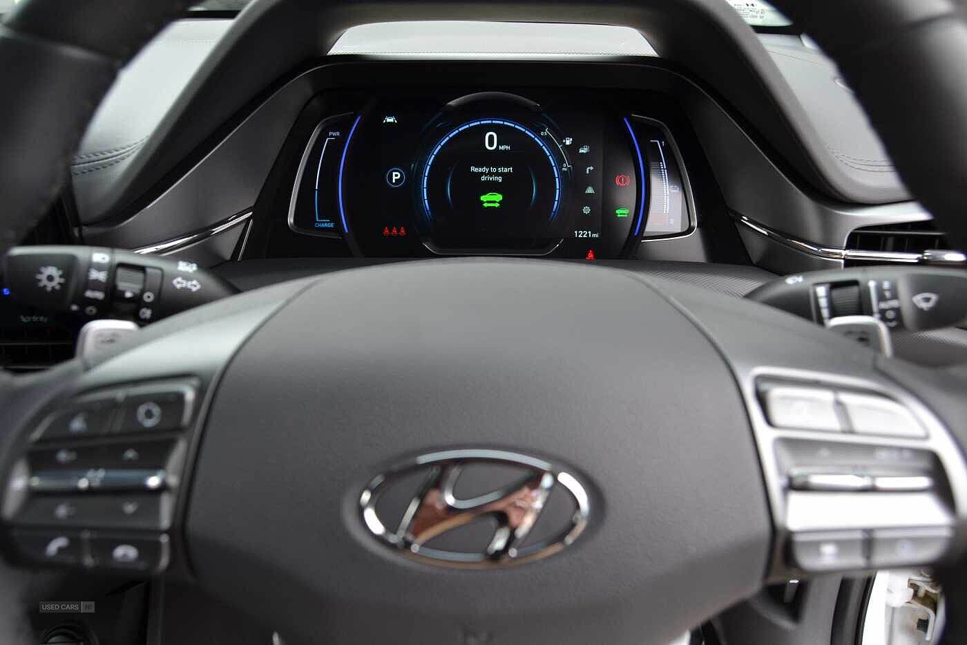 May 2021 Hyundai Ioniq 100kW Premium SE 38kWh 5dr Auto