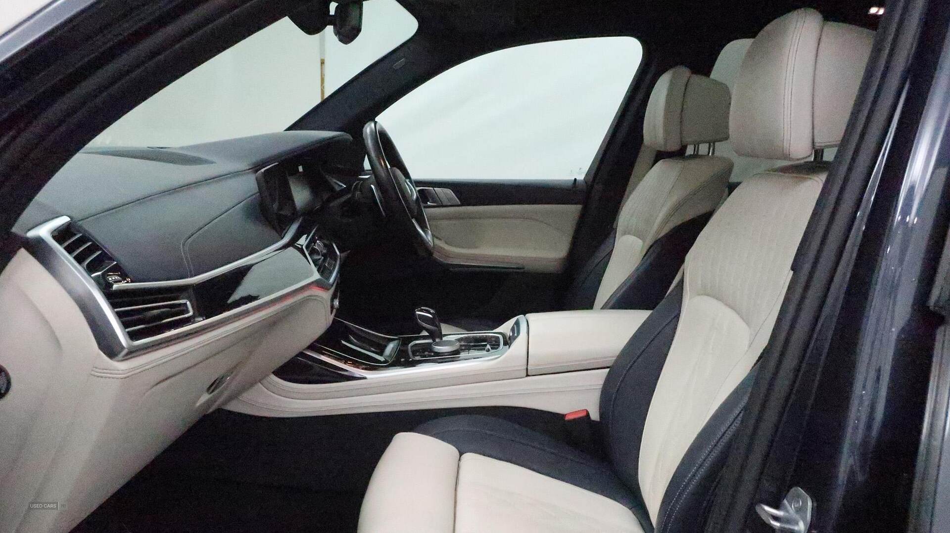 Oct 2019 BMW X7 xDrive M50d 5dr Step Auto
