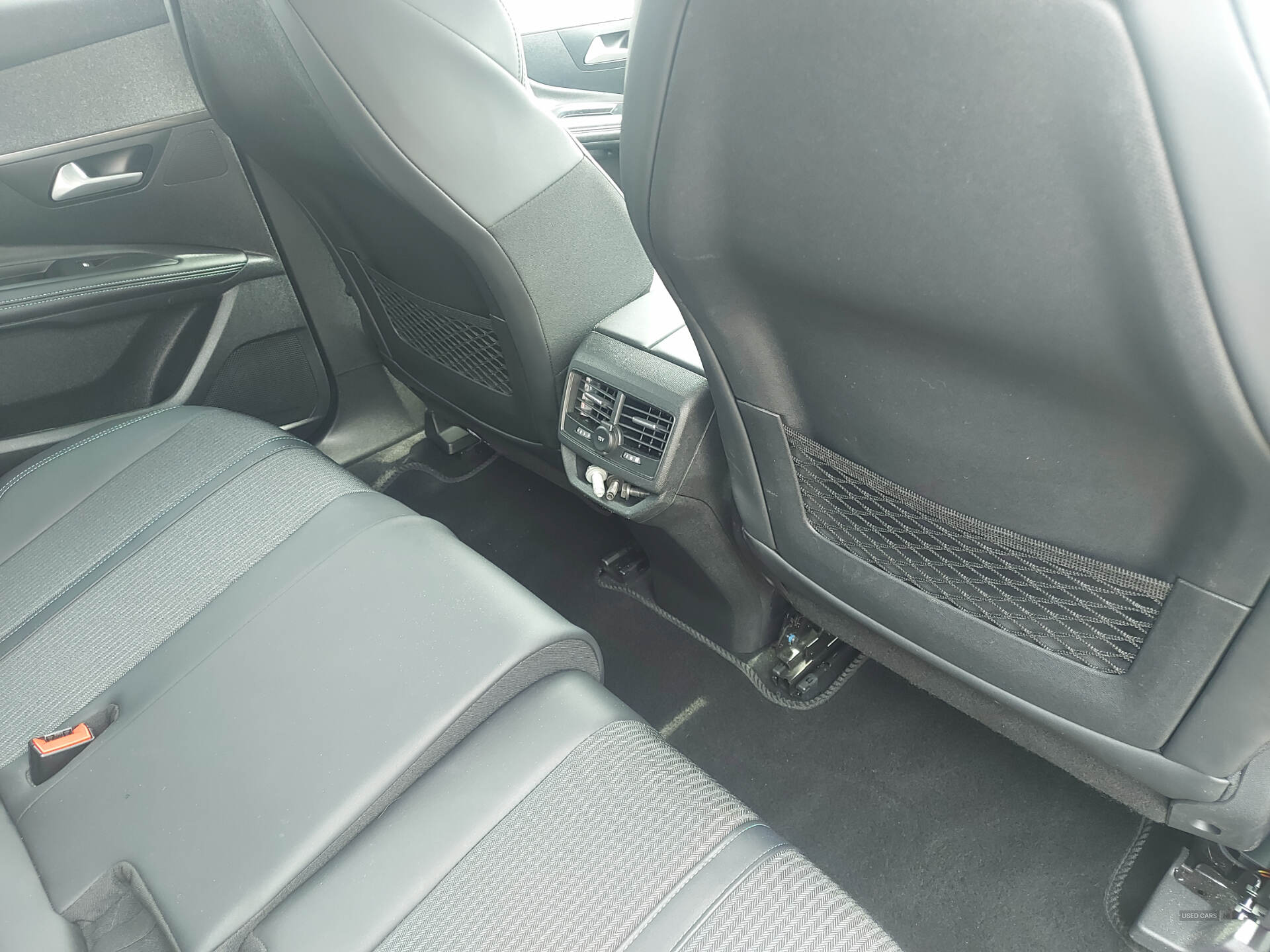 Peugeot 3008 DIESEL ESTATE in Derry / Londonderry
