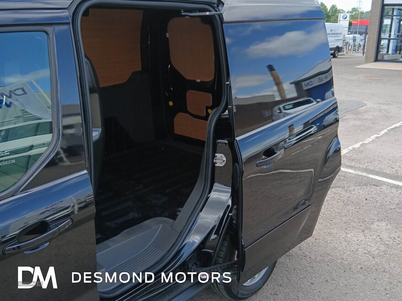 Mar 2021 Ford Transit Connect 1.5 EcoBlue 120ps Limited Van