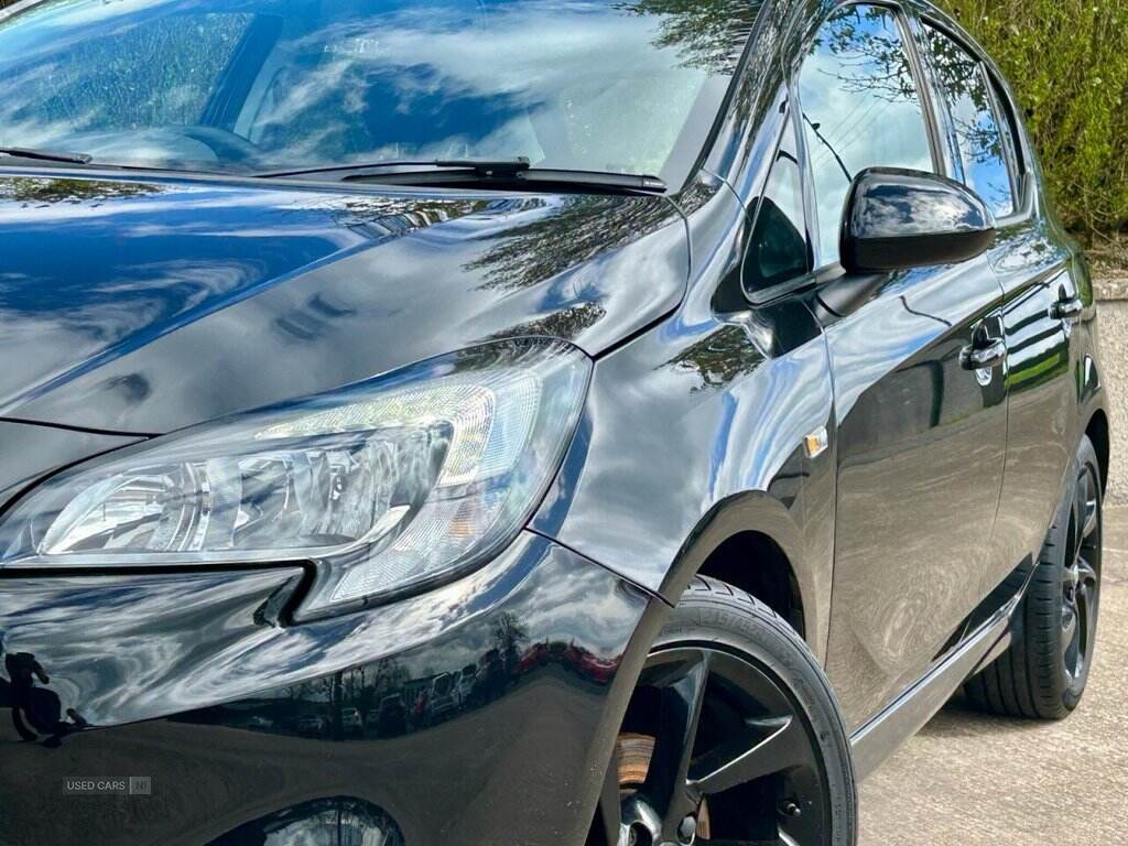 Jan 2019 Vauxhall Corsa 1.4 SRi Vx-line Nav Black 5dr