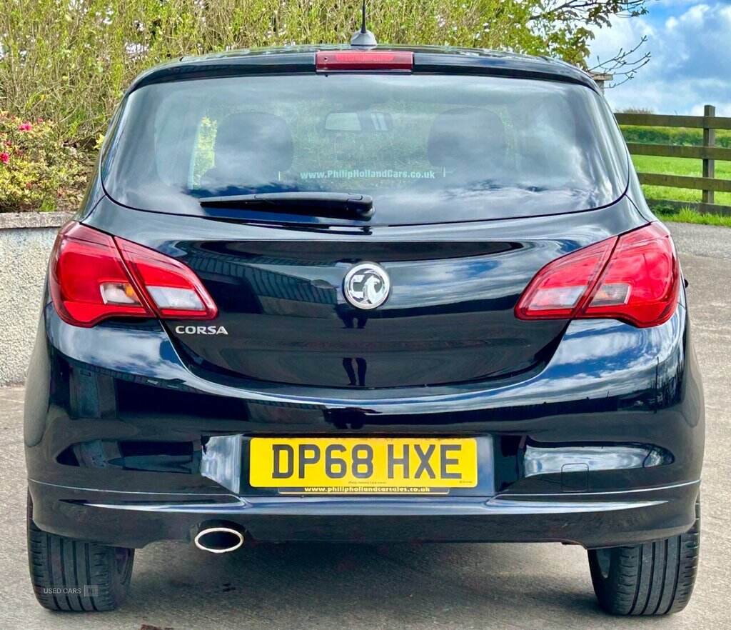 Jan 2019 Vauxhall Corsa 1.4 SRi Vx-line Nav Black 5dr