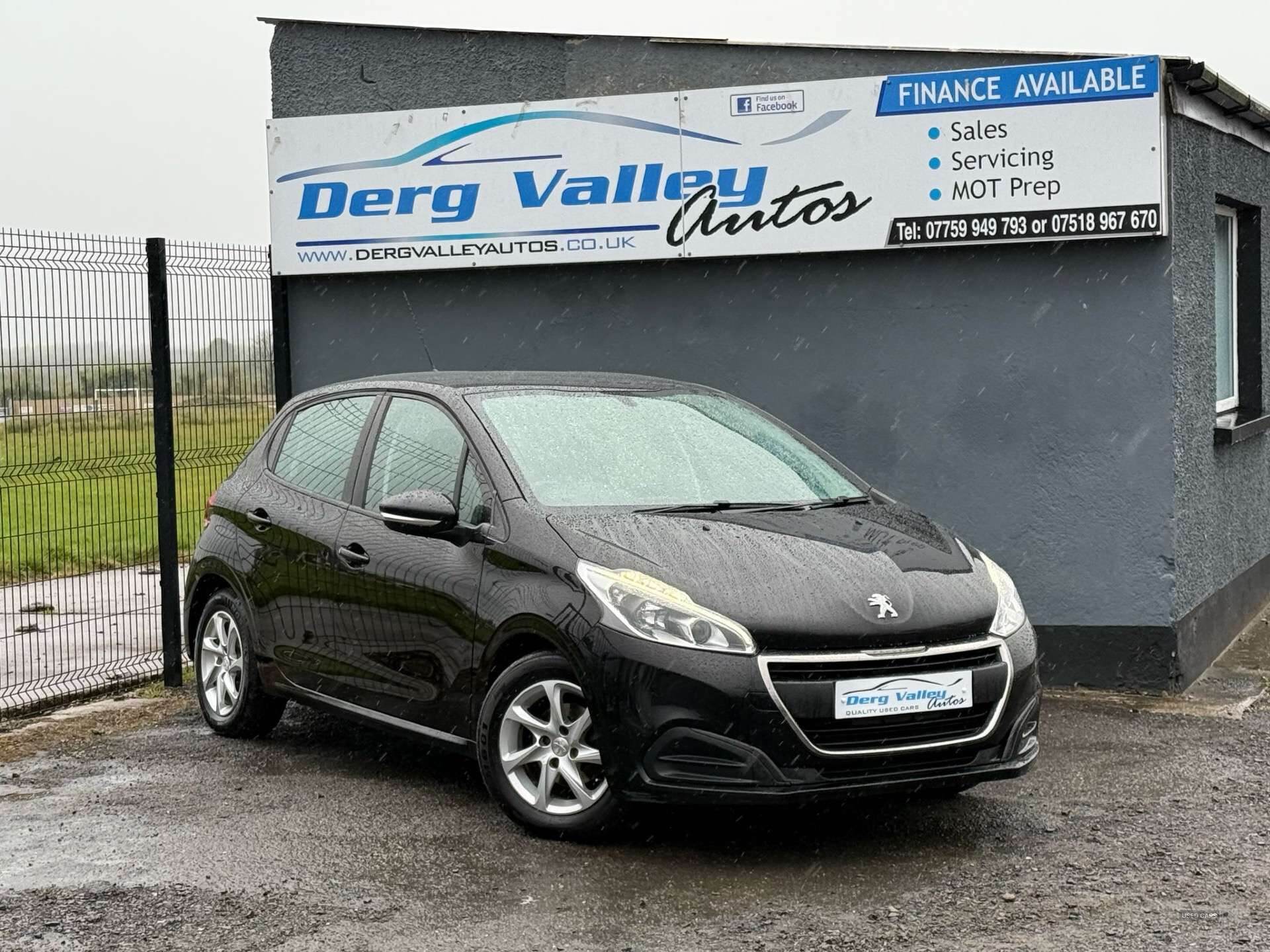 May 2016 Peugeot 208 1.6 BlueHDi Active 5dr