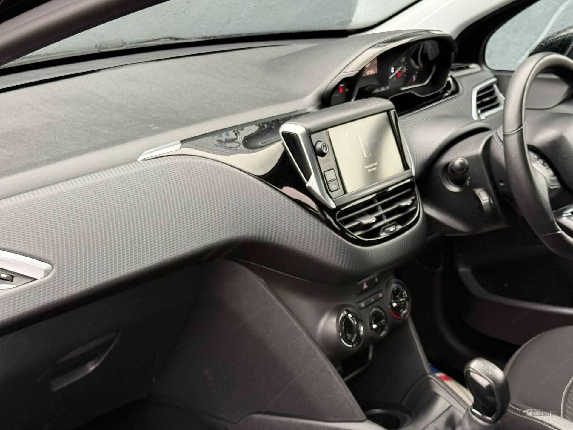 May 2016 Peugeot 208 1.6 BlueHDi Active 5dr