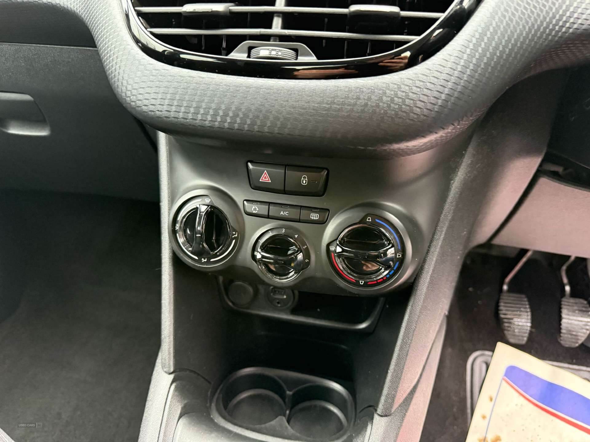 May 2016 Peugeot 208 1.6 BlueHDi Active 5dr
