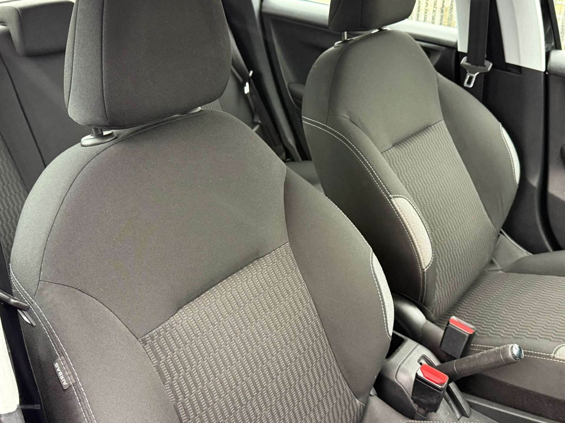 May 2016 Peugeot 208 1.6 BlueHDi Active 5dr