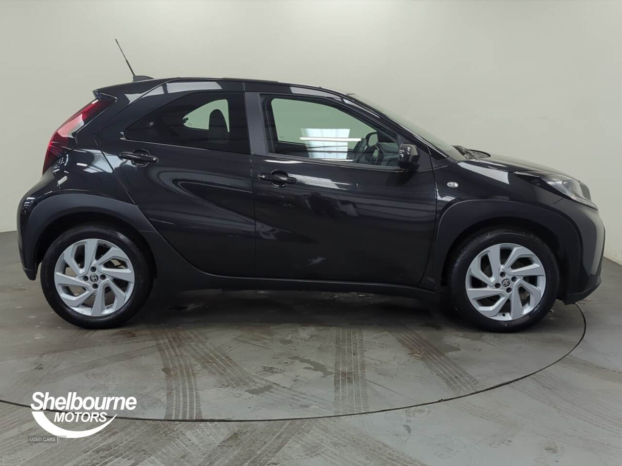 Oct 2022 Toyota Aygo X 1.0 VVT-i Pure 5dr