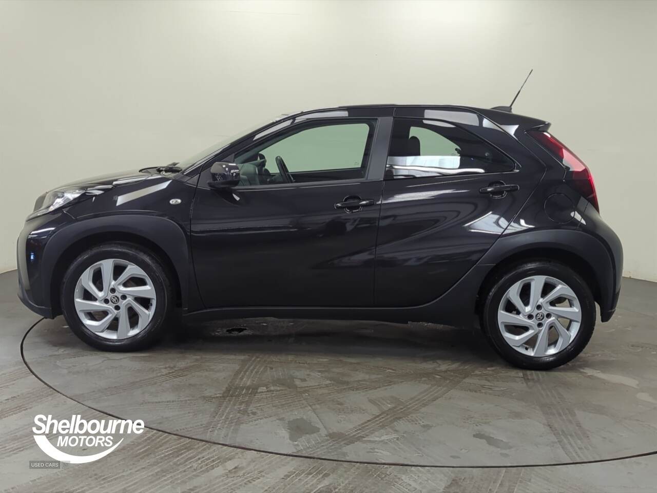 Oct 2022 Toyota Aygo X 1.0 VVT-i Pure 5dr