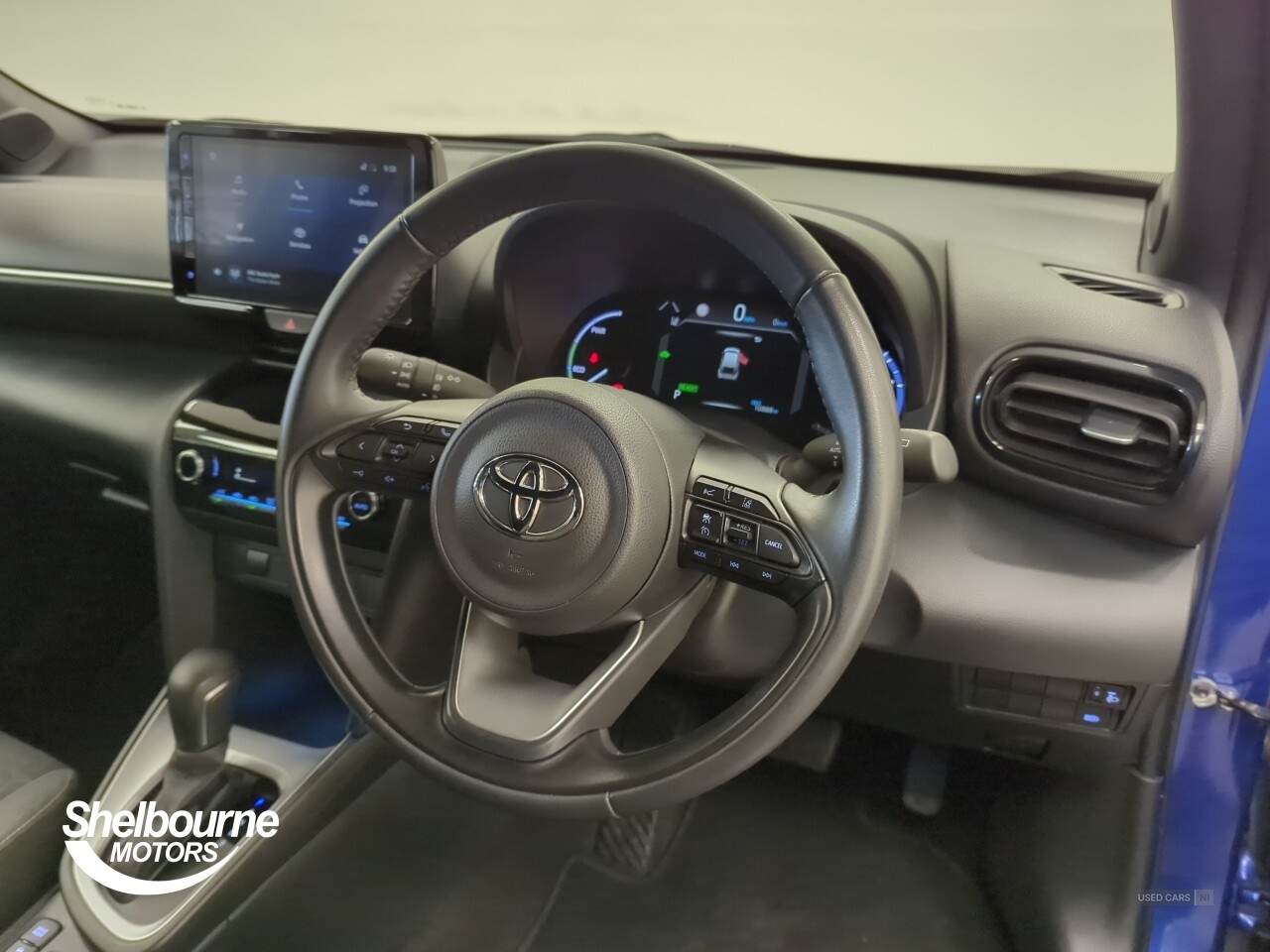 Nov 2023 Toyota Yaris Cross 1.5 Hybrid Design 5dr CVT