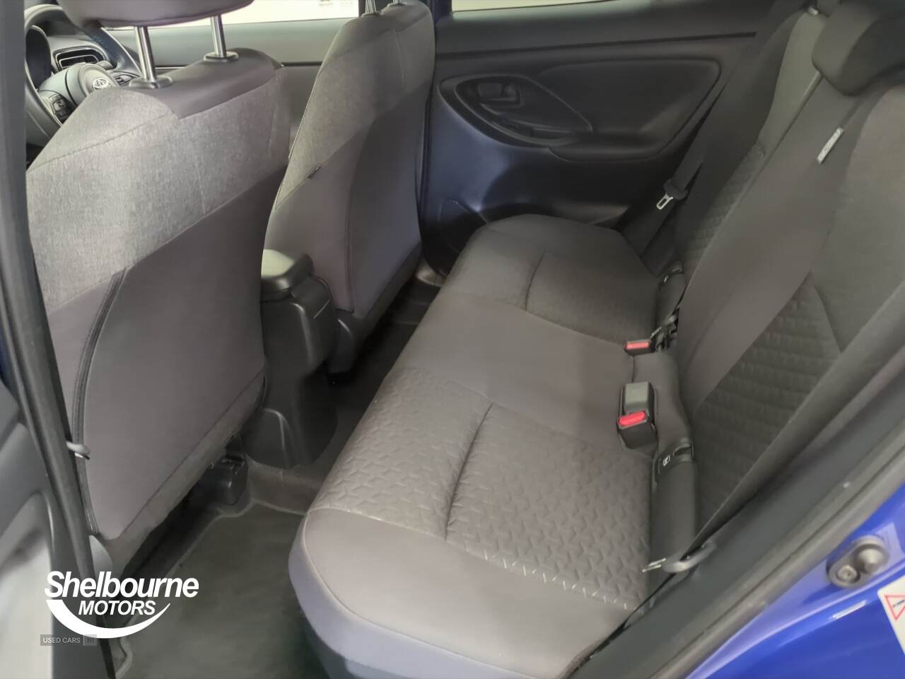 Nov 2023 Toyota Yaris Cross 1.5 Hybrid Design 5dr CVT