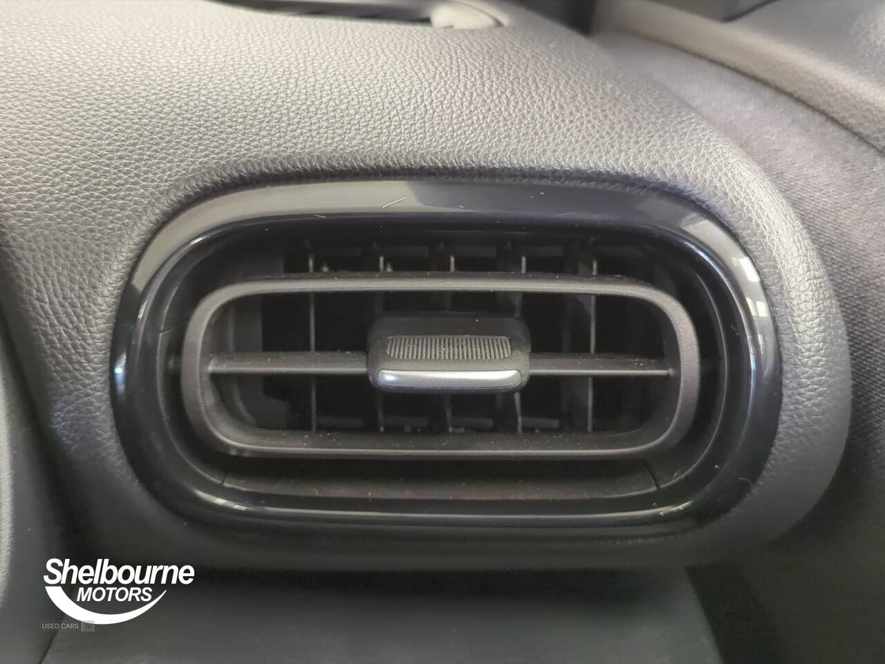 Nov 2023 Toyota Yaris Cross 1.5 Hybrid Design 5dr CVT
