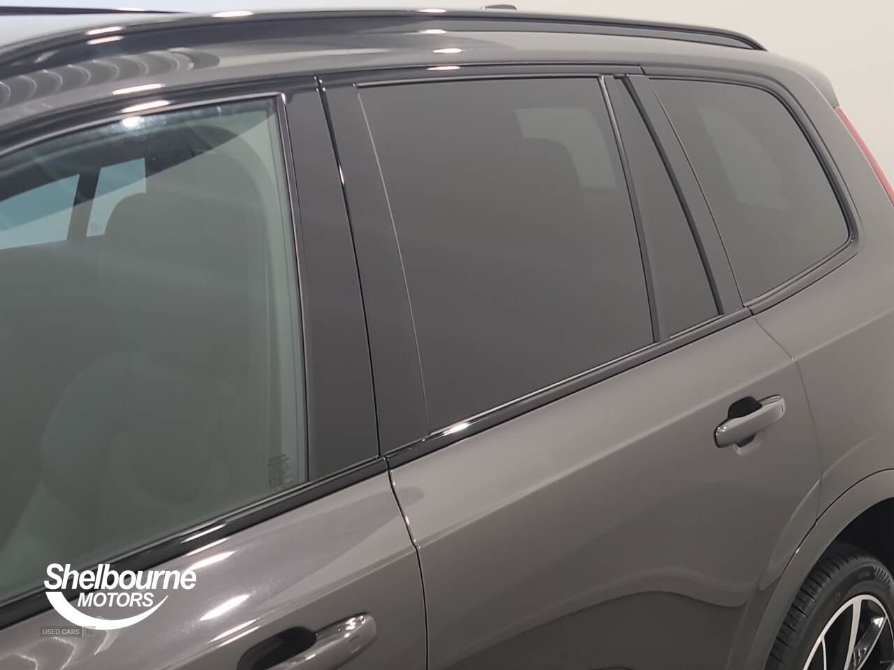 Nov 2022 Volvo XC90 2.0 B5D [235] Plus Dark 5dr AWD Geartronic