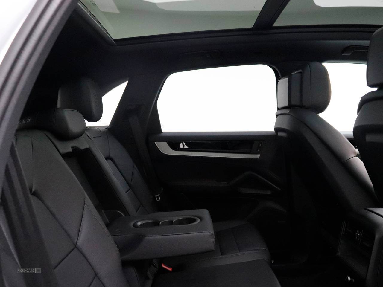 Mar 2025 Porsche Cayenne 5dr Tiptronic S