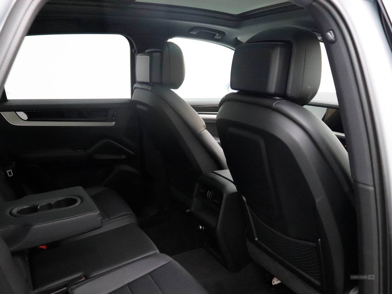 Mar 2025 Porsche Cayenne 5dr Tiptronic S