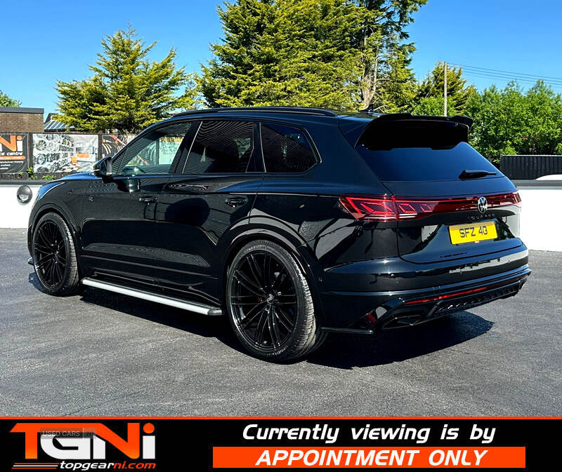 May 2024 Volkswagen Touareg 3.0 V6 TDI 4Motion Black Edition 5dr Tip Auto