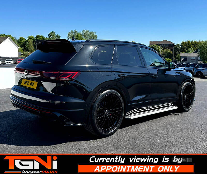 May 2024 Volkswagen Touareg 3.0 V6 TDI 4Motion Black Edition 5dr Tip Auto