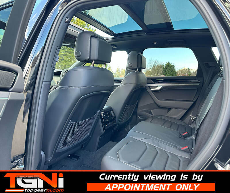 May 2024 Volkswagen Touareg 3.0 V6 TDI 4Motion Black Edition 5dr Tip Auto