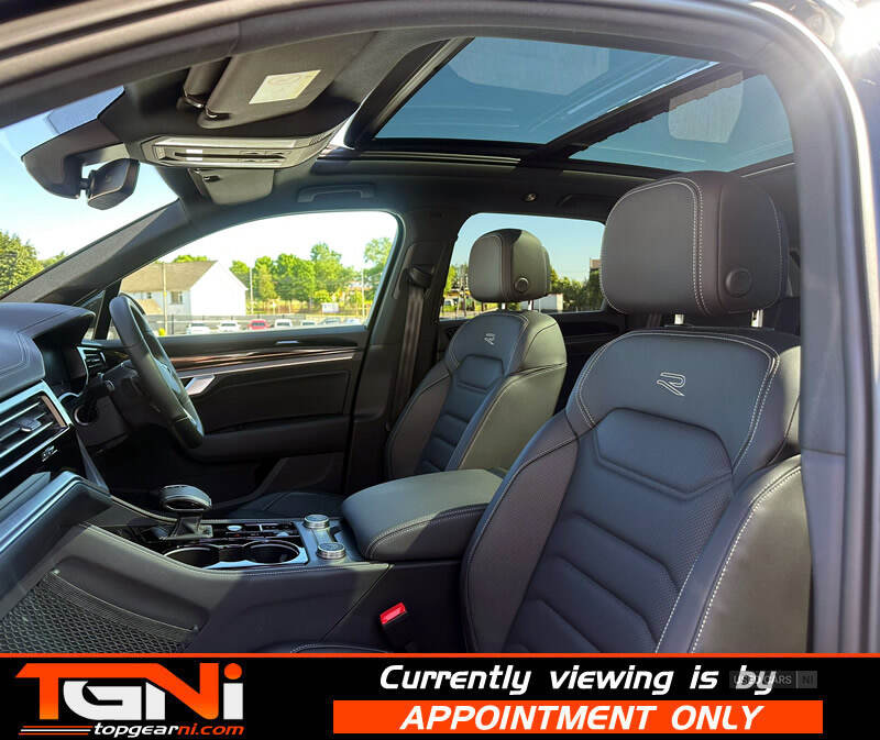 May 2024 Volkswagen Touareg 3.0 V6 TDI 4Motion Black Edition 5dr Tip Auto