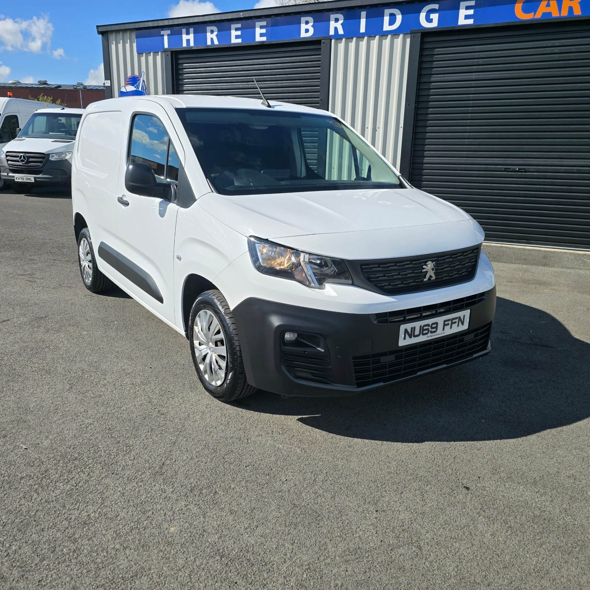 Oct 2019 Peugeot Partner 1000 1.5 BlueHDi 100 Professional Van
