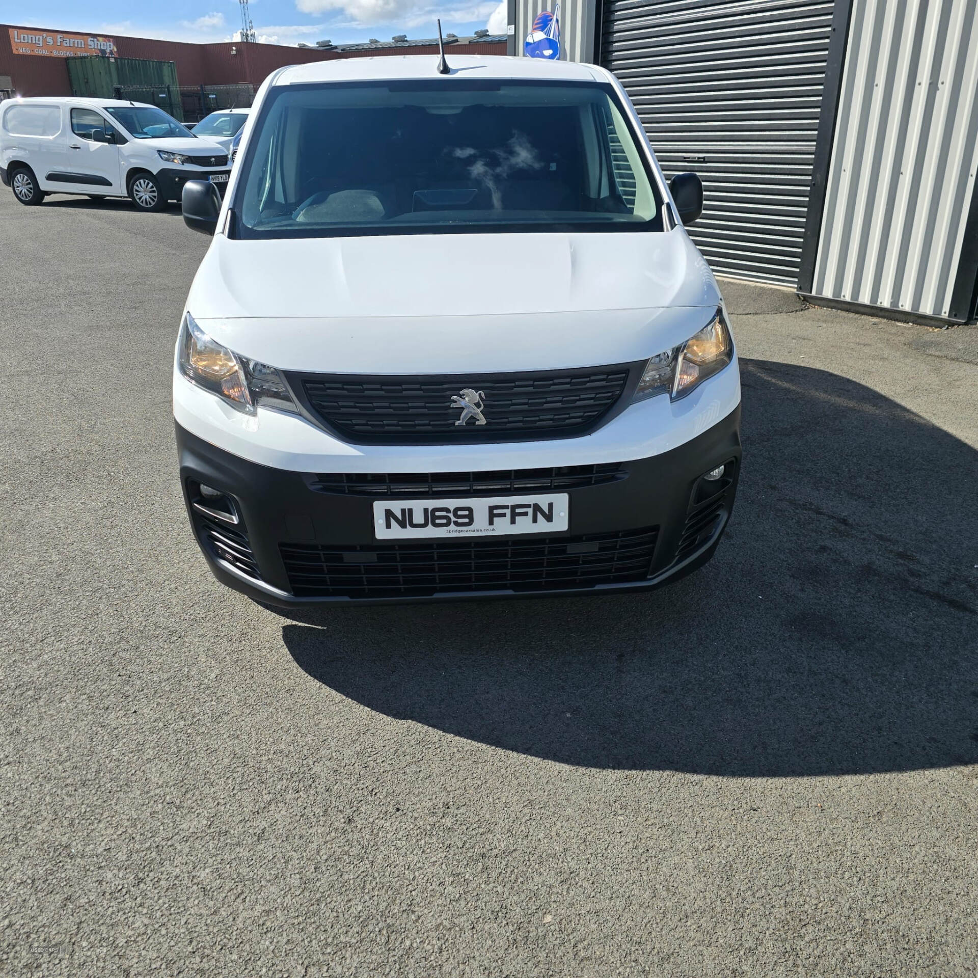 Oct 2019 Peugeot Partner 1000 1.5 BlueHDi 100 Professional Van