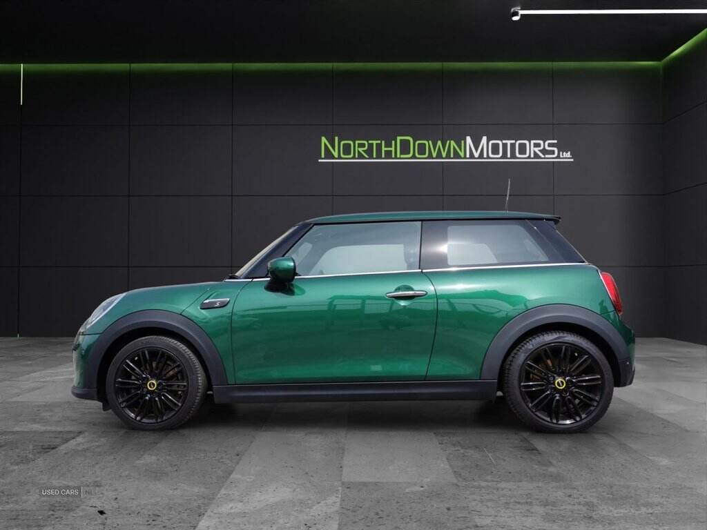 Mar 2022 MINI HATCHBACK 135kW Cooper S Level 2 33kWh 3dr Auto