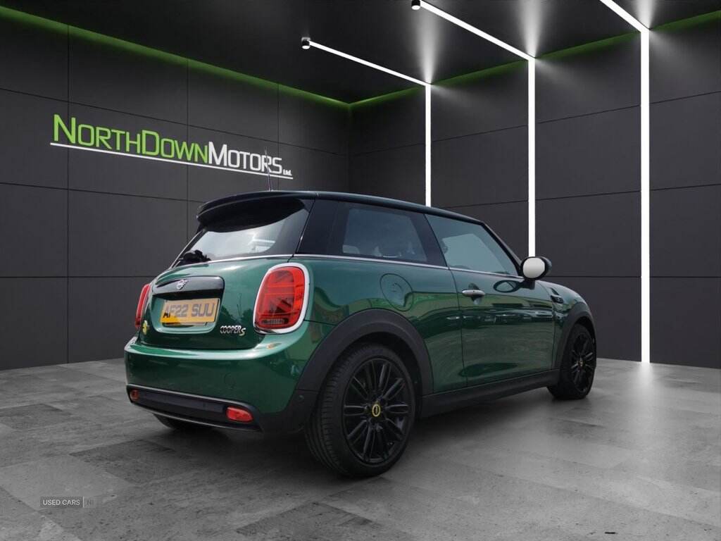 Mar 2022 MINI HATCHBACK 135kW Cooper S Level 2 33kWh 3dr Auto
