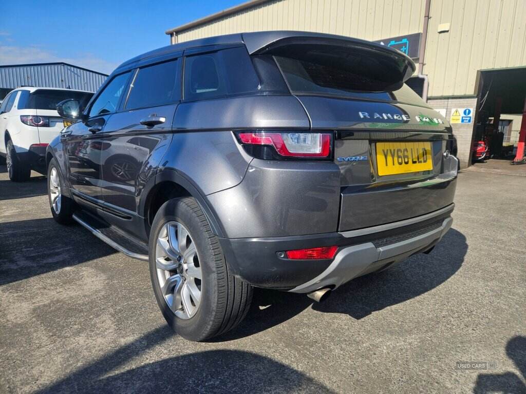 Oct 2016 Land Rover Range Rover Evoque 2.0 eD4 SE Tech 5dr 2WD