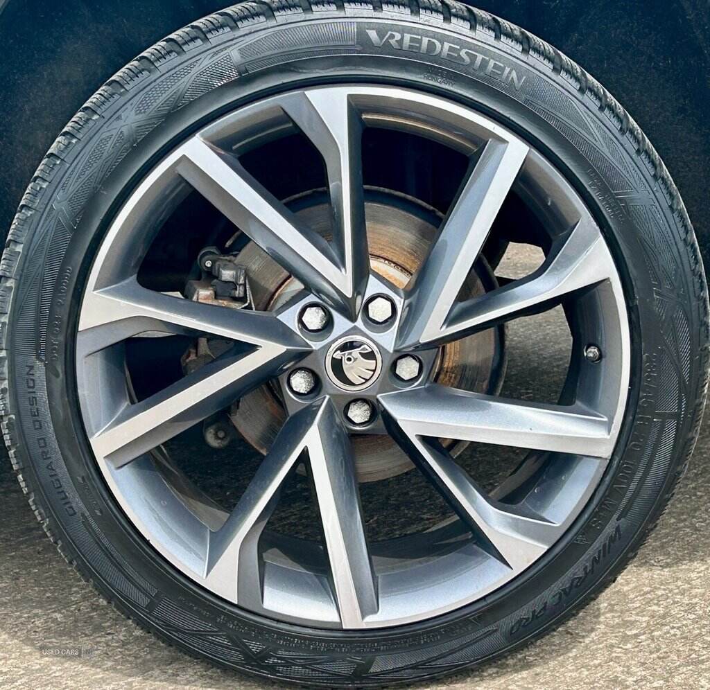 Jul 2021 Skoda Kodiaq 2.0 TDI Sport Line 4x4 5dr DSG [7 Seat]